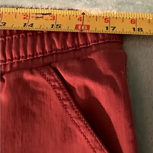 Brick Red large Cargo Pants 
T3 - Picture 9 of 14